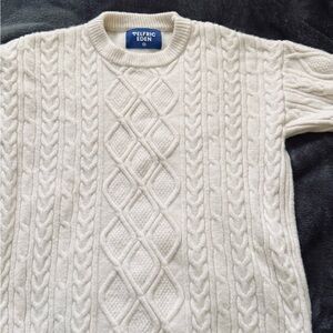 Aelfric Eden Off-White Cable Knit Crewneck Sweater